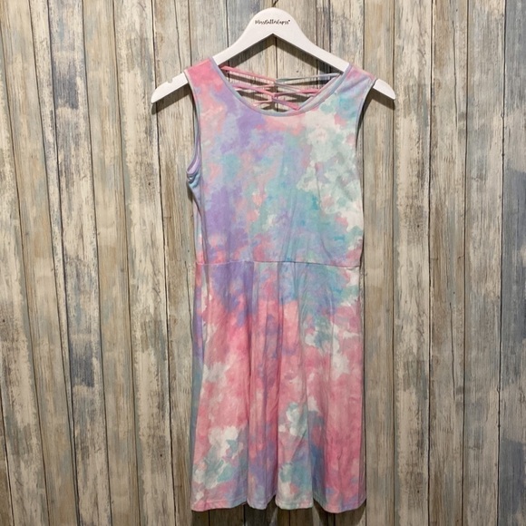 Big Girls Tye Dye Summer Dress + Tye Dye Long Sleeve Tee + Graphic Tee Bundle - Picture 10 of 14